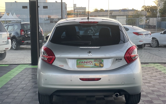 imagem-https://www.socarrao.com.br/sc-vehicle-images-prod/1365879/1778596618285-003_92b28a98b8df1fb91164c7ed5471093e.jpeg