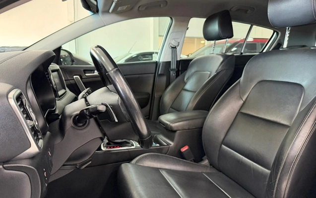 imagem-https://www.socarrao.com.br/sc-vehicle-images-prod/1366387/1778597279731-V2hhdHNBcHAgSW1hZ2UgMjAyNi0wNS0xMiBhdCAxMS4xNi4zNi5qcGVn.jpeg