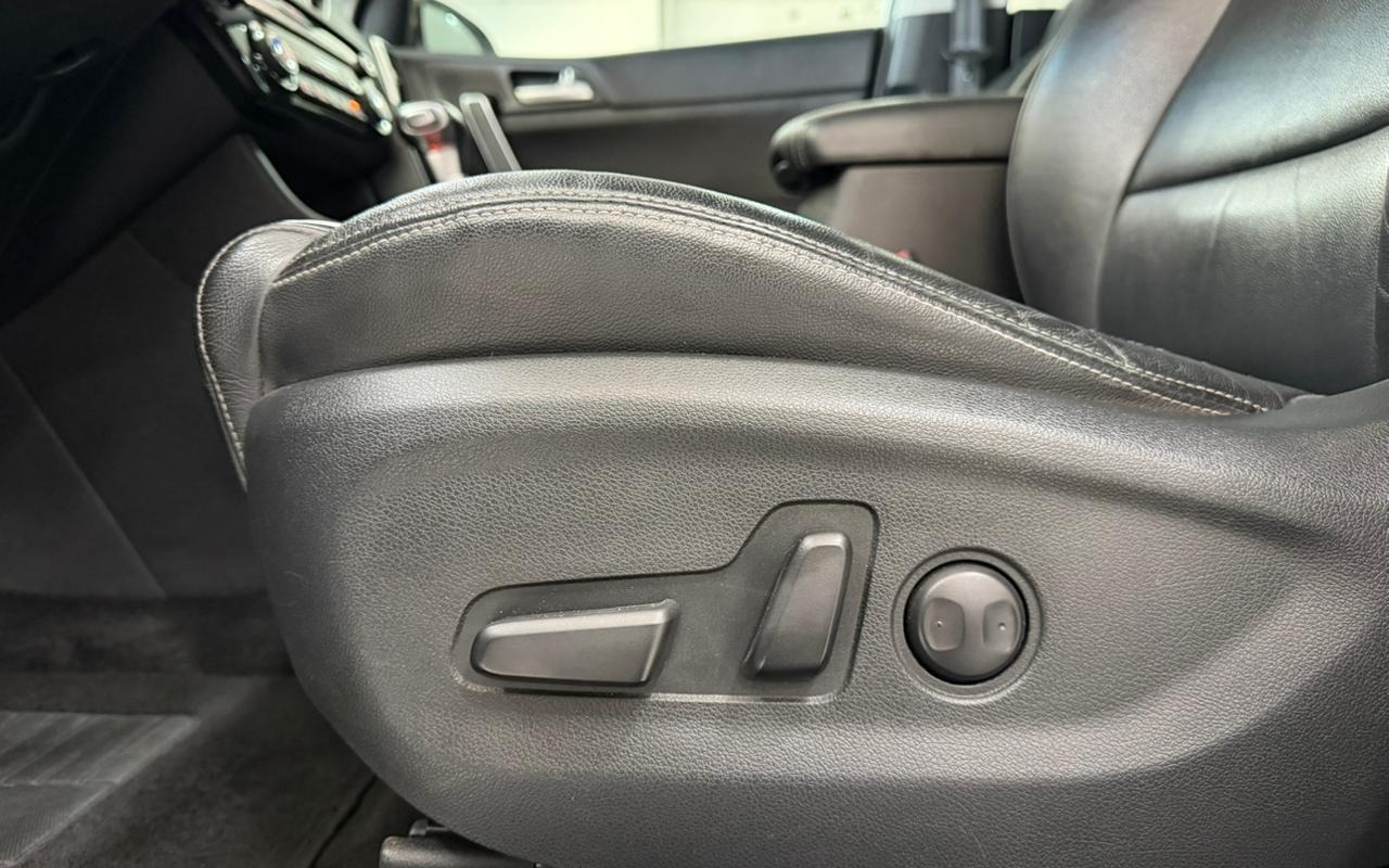 imagem-https://www.socarrao.com.br/sc-vehicle-images-prod/1366387/1778597279841-V2hhdHNBcHAgSW1hZ2UgMjAyNi0wNS0xMiBhdCAxMS4xNi4zNSAoMSkuanBlZw.jpeg
