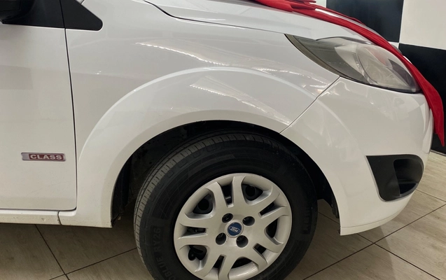 imagem-https://www.socarrao.com.br/sc-vehicle-images-prod/1366878/1778597851320-SU1HXzg1NTMuanBlZw.jpeg