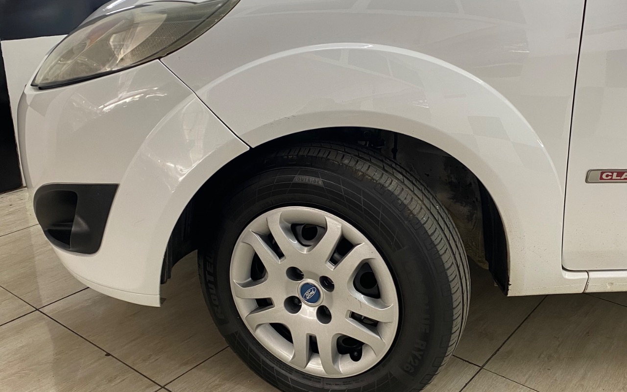 imagem-https://www.socarrao.com.br/sc-vehicle-images-prod/1366878/1778597851380-SU1HXzg1NTAuanBlZw.jpeg