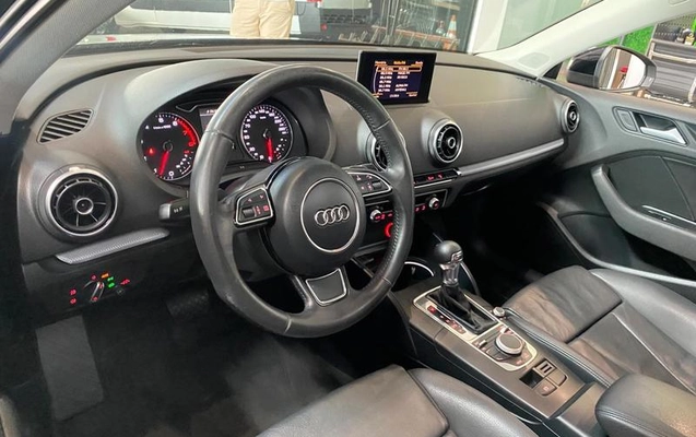 imagem-https://www.socarrao.com.br/sc-vehicle-images-prod/1368813/1787579596148-7817141_0_B_a6f1fea01b.jpeg