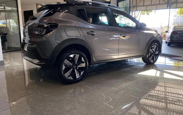 imagem-https://www.socarrao.com.br/sc-vehicle-images-prod/1369444/1787663759821-8007724_4_B_5a00c2cc0e.jpeg