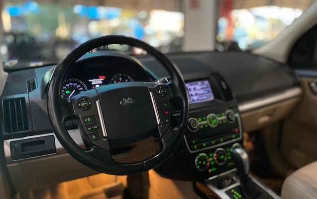 imagem-https://www.socarrao.com.br/sc-vehicle-images-prod/1369523/1789660550298-8060941_16_B_832e51c13e.jpeg
