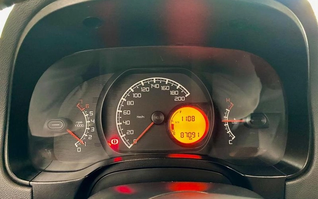 imagem-https://www.socarrao.com.br/sc-vehicle-images-prod/1369688/1787669823537-7305738_31_B_f01b28d6b5.jpeg