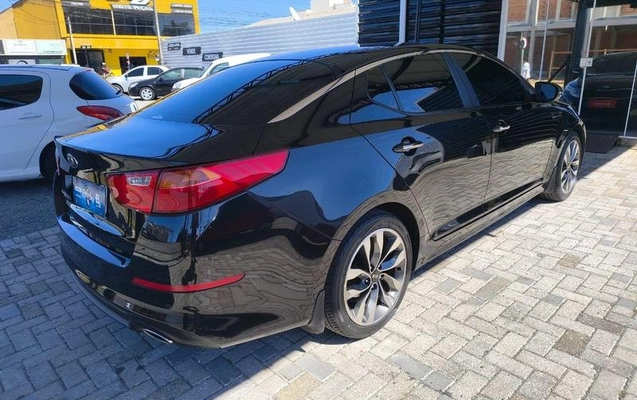 imagem-https://www.socarrao.com.br/sc-vehicle-images-prod/13714/1786477159179-7747627_7_B_65fed99a13.jpeg