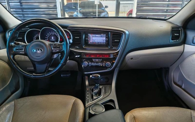 imagem-https://www.socarrao.com.br/sc-vehicle-images-prod/13714/1786477159182-7747627_0_B_e675dc21ff.jpeg