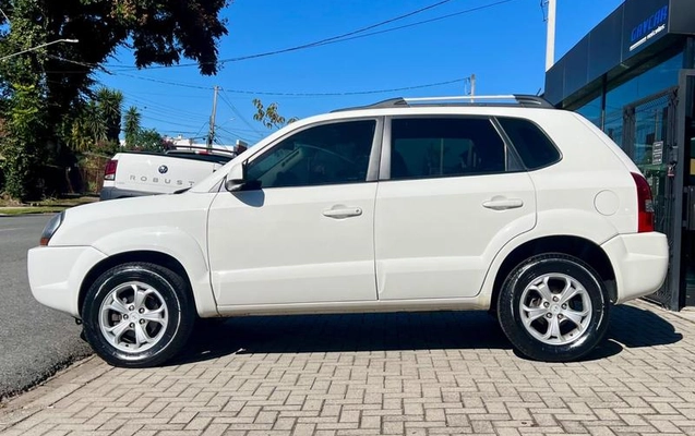 imagem-https://www.socarrao.com.br/sc-vehicle-images-prod/1372776/1789415961569-8080022_23_B_8a2803b606.jpeg