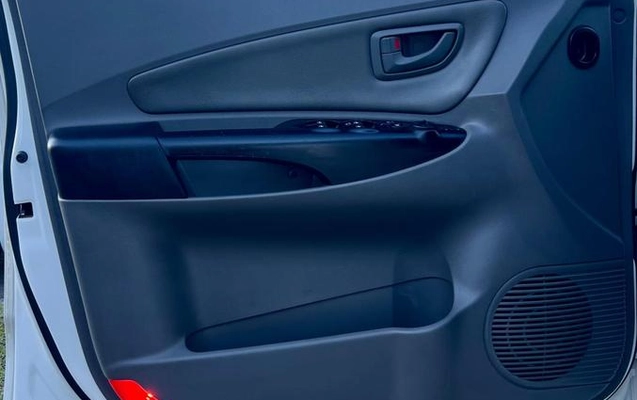 imagem-https://www.socarrao.com.br/sc-vehicle-images-prod/1372776/1789415961579-8080022_5_B_362498b594.jpeg