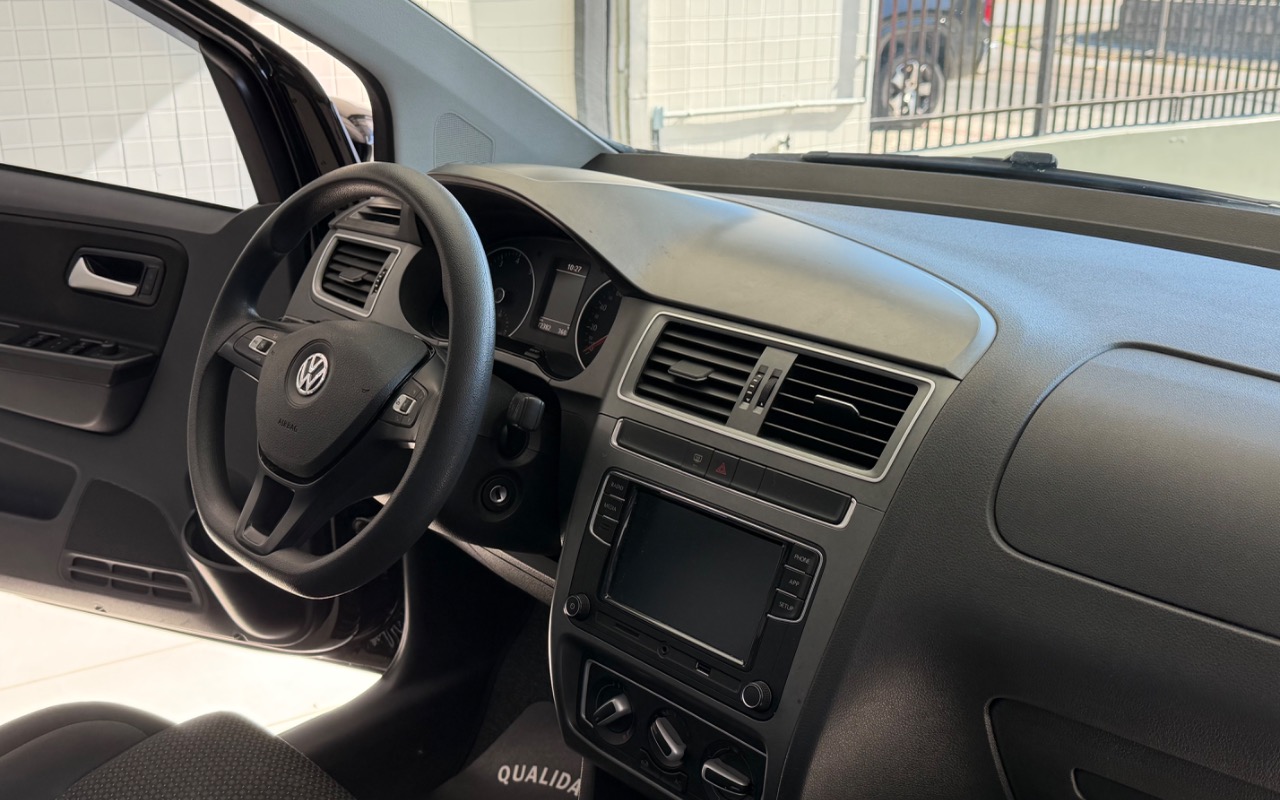imagem-https://www.socarrao.com.br/sc-vehicle-images-prod/1373316/1778607816373-SU1HXzYyMzMuanBlZw.jpeg