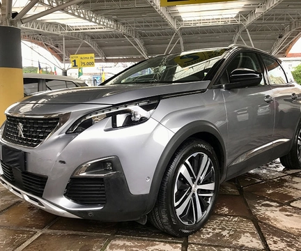 Peugeot 3008 2020 Prata — foto 1 de 3