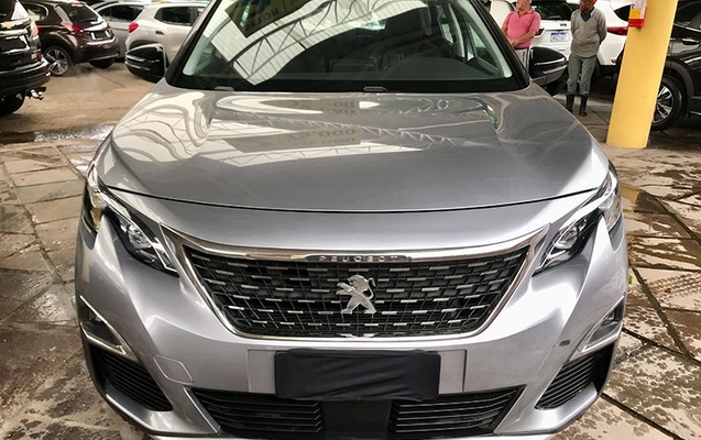 imagem-https://www.socarrao.com.br/sc-vehicle-images-prod/1373343/1779401719948-ctbeKXisKBevQHja9qBgPLQ3WBy7FoRN.jpg