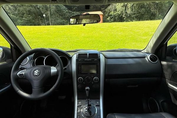 imagem-https://www.socarrao.com.br/sc-vehicle-images-prod/1373445/1788275452800-8035554_7_B_7562ab5914.jpeg