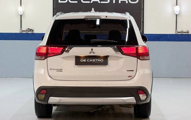imagem-https://www.socarrao.com.br/sc-vehicle-images-prod/1373607/1778608487721-TUlUU1VCSVNISSBPVVRMQU5ERVIgQVdEIC0gQlJBTkNBIC0gUUpUNkc1MCAoNSkuanBn.jpg