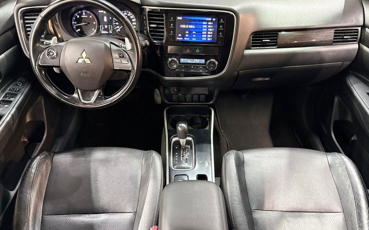 imagem-https://www.socarrao.com.br/sc-vehicle-images-prod/1373607/1778608488350-TUlUU1VCSVNISSBPVVRMQU5ERVIgQVdEIC0gQlJBTkNBIC0gUUpUNkc1MCAoMTQpLmpwZw.jpg