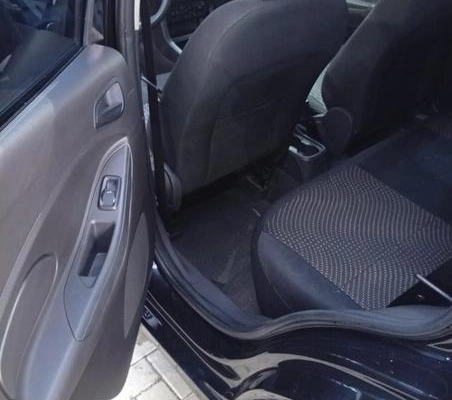 imagem-https://www.socarrao.com.br/sc-vehicle-images-prod/1375449/1783703689425-8080660_1_B_d7900d5e6c.jpeg