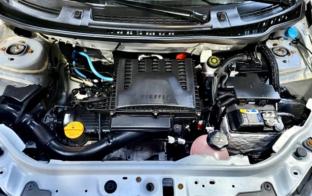 imagem-https://www.socarrao.com.br/sc-vehicle-images-prod/1375549/1789150321387-Q4XDn0Rpdrdly5Jc0PsLkrkT7Ktjq22f.jpg