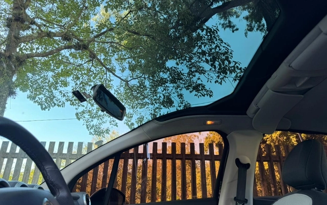 imagem-https://www.socarrao.com.br/sc-vehicle-images-prod/1375952/1778612096229-V2hhdHNBcHAgSW1hZ2UgMjAyNi0wNS0xMiBhdCAxNS4wOC4yNyAoNCkuanBlZw.jpeg