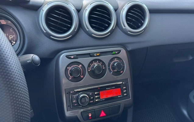 imagem-https://www.socarrao.com.br/sc-vehicle-images-prod/1375952/1778612096548-V2hhdHNBcHAgSW1hZ2UgMjAyNi0wNS0xMiBhdCAxNS4wOC4yNyAoMSkuanBlZw.jpeg