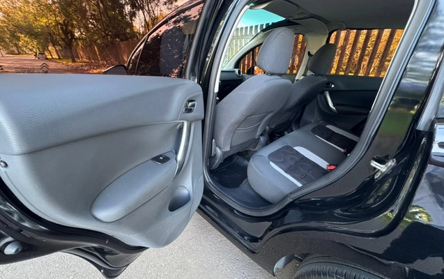 imagem-https://www.socarrao.com.br/sc-vehicle-images-prod/1375952/1778612097186-V2hhdHNBcHAgSW1hZ2UgMjAyNi0wNS0xMiBhdCAxNS4wOC4yOCAoMikuanBlZw.jpeg