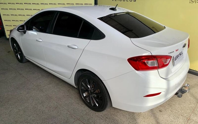 imagem-https://www.socarrao.com.br/sc-vehicle-images-prod/1376228/1781197232737-8080797_3_B_50a6f020d1.jpeg