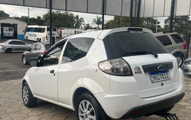imagem-https://www.socarrao.com.br/sc-vehicle-images-prod/13763/1769987985098-6448215OR_1738083013_68_620.jpg