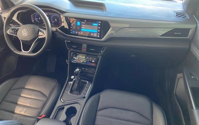 imagem-https://www.socarrao.com.br/sc-vehicle-images-prod/1377155/1791030895489-8081005_10_B_270fe2d8fc.jpeg