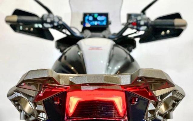 imagem-https://www.socarrao.com.br/sc-vehicle-images-prod/1377557/1781183916365-8053900_1_B_cf37be9ed8.jpeg