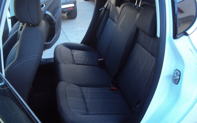 imagem-https://www.socarrao.com.br/sc-vehicle-images-prod/1377965/1778615406411-RFNDMDA3NzYuSlBH.JPG