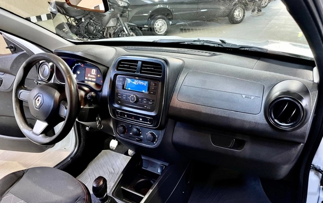 imagem-https://www.socarrao.com.br/sc-vehicle-images-prod/1379188/1778617300288-jZl3N5R6w2rIwStTyppka5gyocUYmFvR.jpg