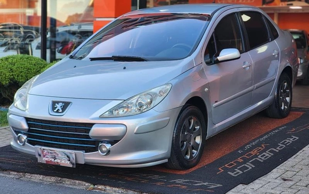 imagem-https://www.socarrao.com.br/sc-vehicle-images-prod/1379744/1786631482845-8017053_8_B_958c5bb929.jpeg