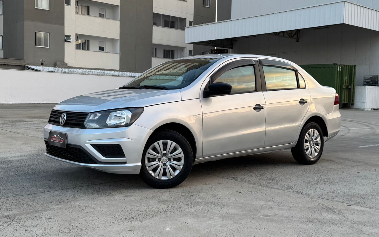 Volkswagen Voyage 1.6 MSI Flex 8V 4p 2020 Prata — foto 1 de 3