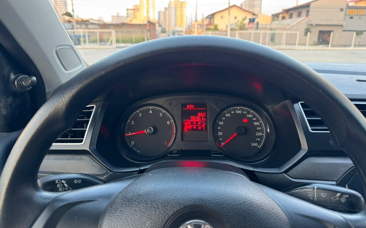 imagem-https://www.socarrao.com.br/sc-vehicle-images-prod/1379918/1778618613549-V2hhdHNBcHAgSW1hZ2UgMjAyNi0wNS0xMSBhdCAxNC4wMy4zMiAoMykuanBlZw.jpeg