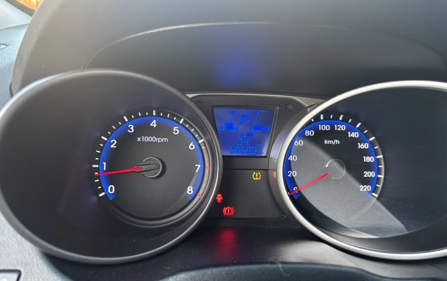 imagem-https://www.socarrao.com.br/sc-vehicle-images-prod/1380878/1778620308660-003_ccb7e7234ccfbec539a274d93180edfe.jpeg