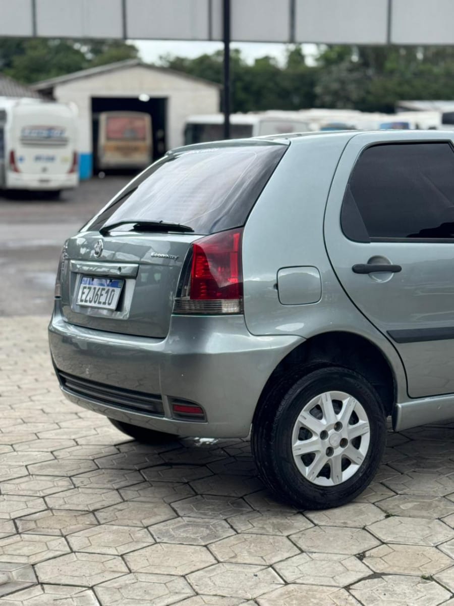 imagem-https://www.socarrao.com.br/sc-vehicle-images-prod/13811/1769987994275-7035285OR_1762203634_2_950.jpg