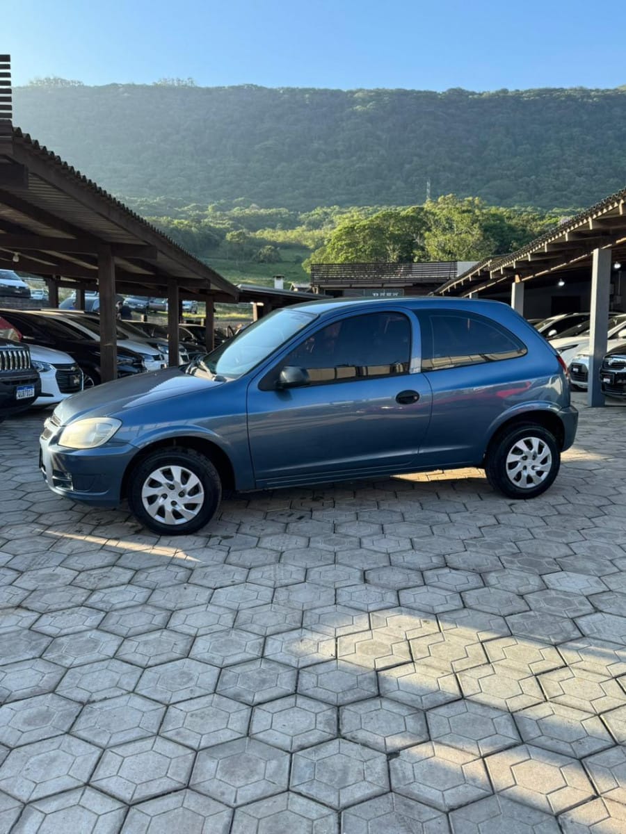 Chevrolet Celta 2014 Azul — foto 1 de 3