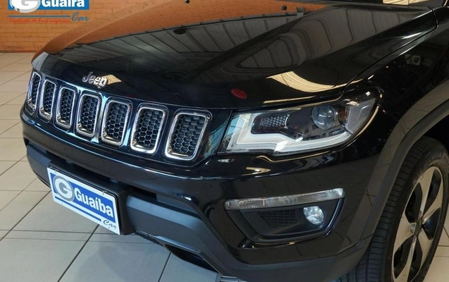 imagem-https://www.socarrao.com.br/sc-vehicle-images-prod/1382247/1789140805920-8080604_1_B_e18b09a77c.jpeg