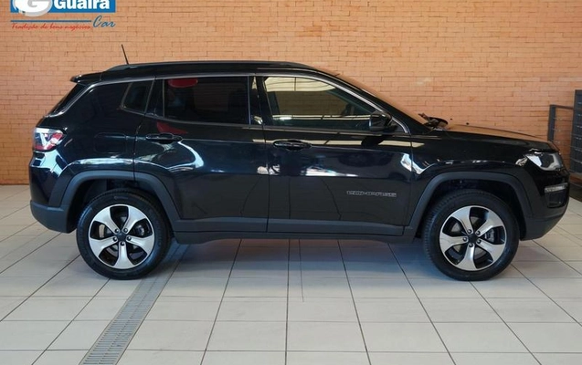 imagem-https://www.socarrao.com.br/sc-vehicle-images-prod/1382247/1789140805923-8080604_2_B_5d9f128940.jpeg