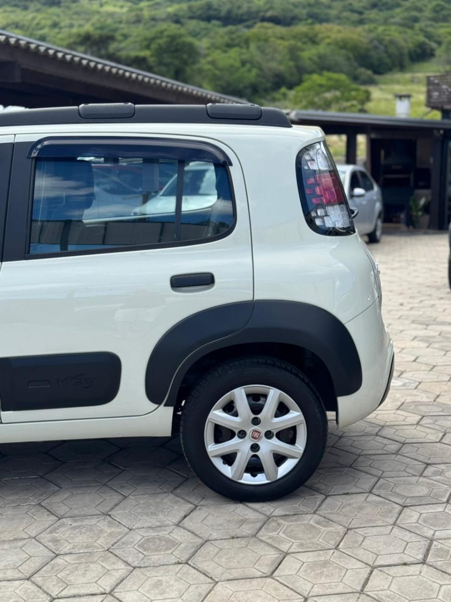 imagem-https://www.socarrao.com.br/sc-vehicle-images-prod/13825/1769987997217-7112467OR_1764873678_5_820.jpg