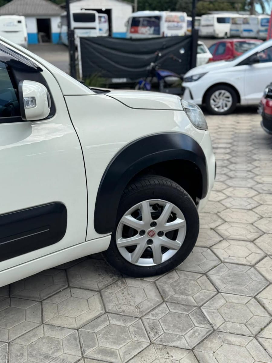 imagem-https://www.socarrao.com.br/sc-vehicle-images-prod/13825/1769987997217-7112467OR_1764873678_6_880.jpg