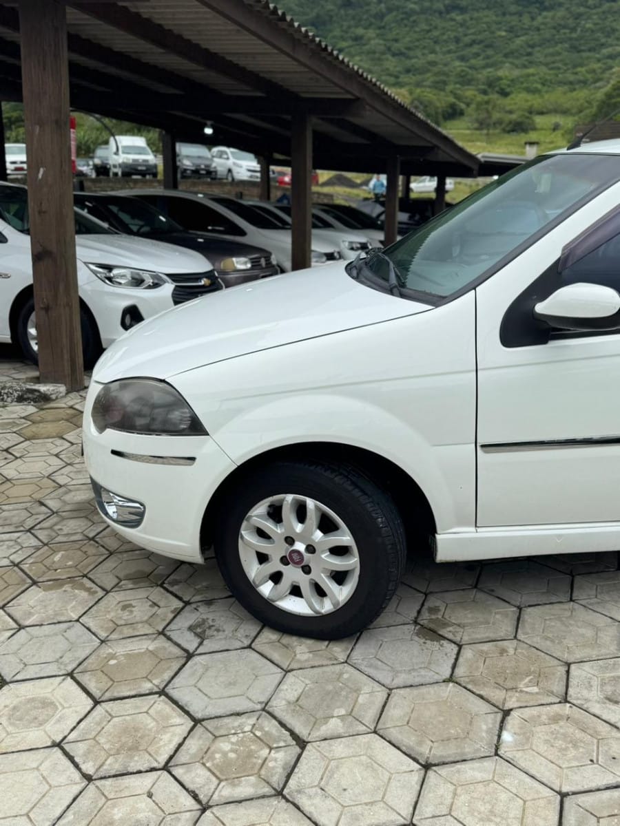 imagem-https://www.socarrao.com.br/sc-vehicle-images-prod/13827/1769987997582-7149252OR_1765453771_10_350.jpg