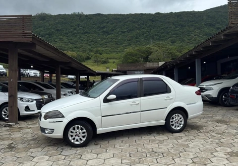 Fiat Siena 2009 Branco — foto 1 de 3