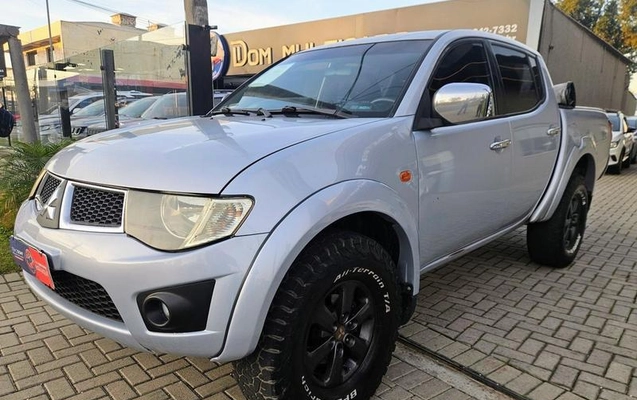 imagem-https://www.socarrao.com.br/sc-vehicle-images-prod/1399095/1788193047624-8080125_12_B_e5003eeb82.jpeg