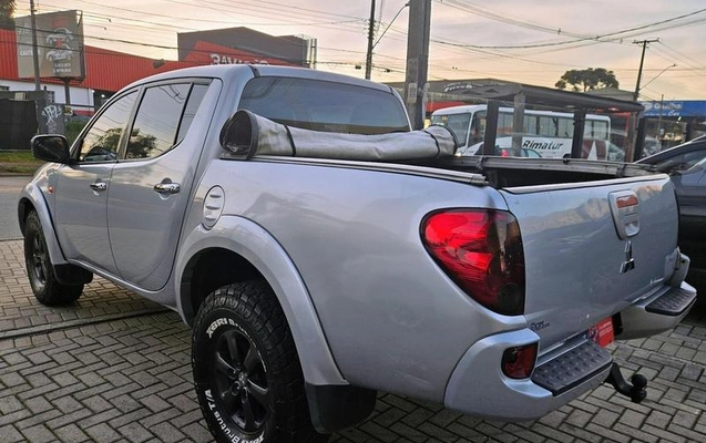 imagem-https://www.socarrao.com.br/sc-vehicle-images-prod/1399095/1788193047631-8080125_12_B_907e7e6662.jpeg