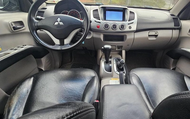 imagem-https://www.socarrao.com.br/sc-vehicle-images-prod/1399095/1788193047639-8080125_14_B_0fad5808e6.jpeg