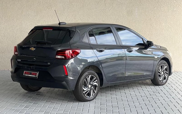 imagem-https://www.socarrao.com.br/sc-vehicle-images-prod/1399137/1778672928063-7590771_4_B_9040f62bfd.jpeg