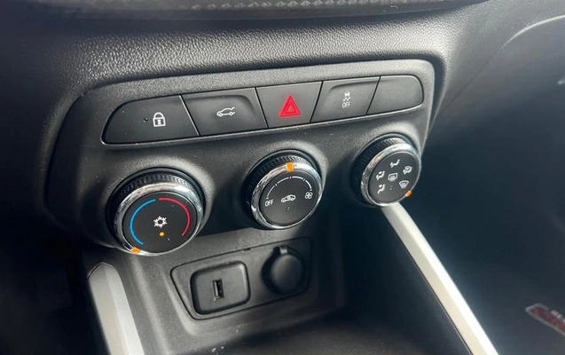 imagem-https://www.socarrao.com.br/sc-vehicle-images-prod/1399137/1778672928072-7590771_12_B_8ceb80ea33.jpeg