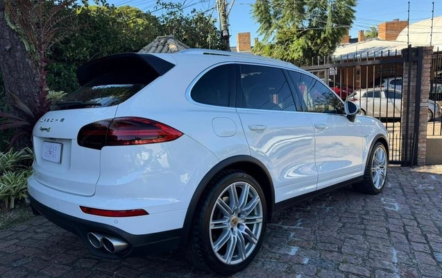 imagem-https://www.socarrao.com.br/sc-vehicle-images-prod/1400112/1789649845574-8014739_2_B_bd9f559d2d.jpeg