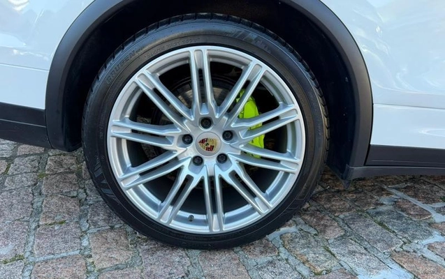 imagem-https://www.socarrao.com.br/sc-vehicle-images-prod/1400112/1789649845581-8014739_6_B_fe3f2724a1.jpeg