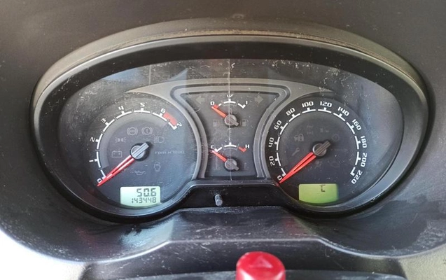 imagem-https://www.socarrao.com.br/sc-vehicle-images-prod/1400608/1790352491655-8082356_6_B_dc35b10715.jpeg
